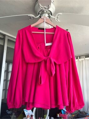 Fuchsia Tie-Front Long Sleeve Top and Shorts Set Sz 2 4